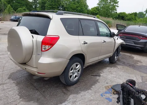 2007 Toyota Rav4 z USA, uszkodzony, nr VIN JTMBD33V975113920